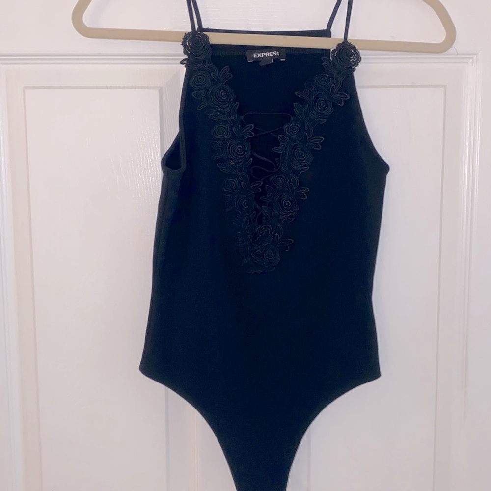 Express body suit